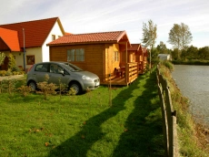 Nakvynė Leboje: kambariai, bungalow nameliai, mediniai, olandiški namai, kempingo aikštelė – Lenkija